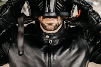 Casque de moto intégral pour rouler en sécurité